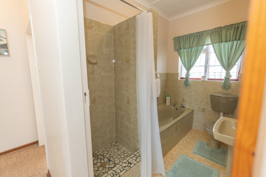 3 Bedroom Property for Sale in Strelitzia Park Eastern Cape